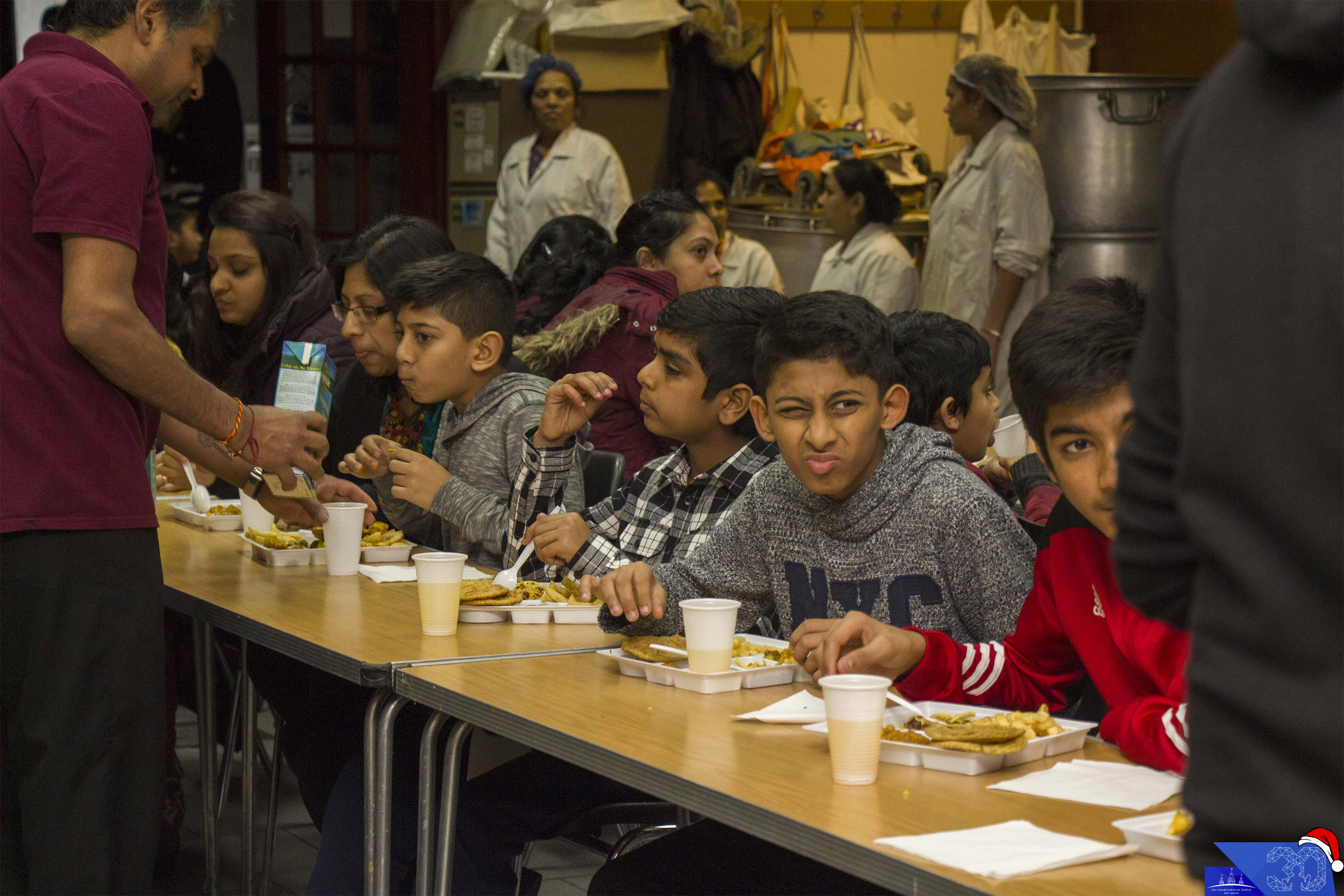 ©1987-2017 SKS Swaminarayan Temple East London